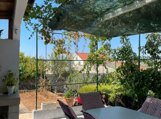 Apartment Jole Razanj