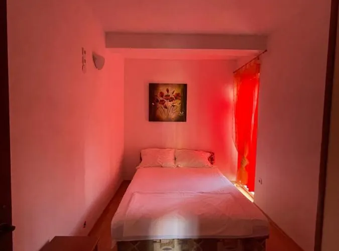 Jole Apartman Razanj